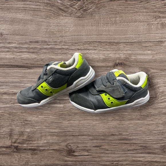 Saucony 9.5 (Tdler) Gray & Lime Sneakers with Velcro Straps. GUC. Ofrs welcome. - Picture 4 of 8